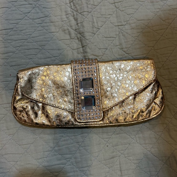 none Handbags - Lulu: Gold Metallic Clutch with Crystal Embellishment